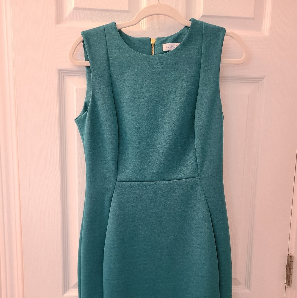 Calvin Klein green dress Size 8